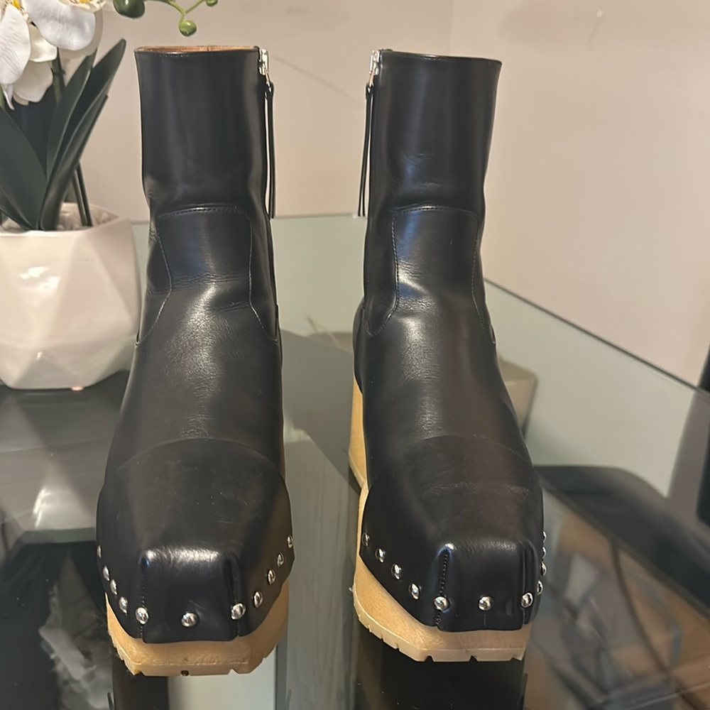 Moncler leather boots